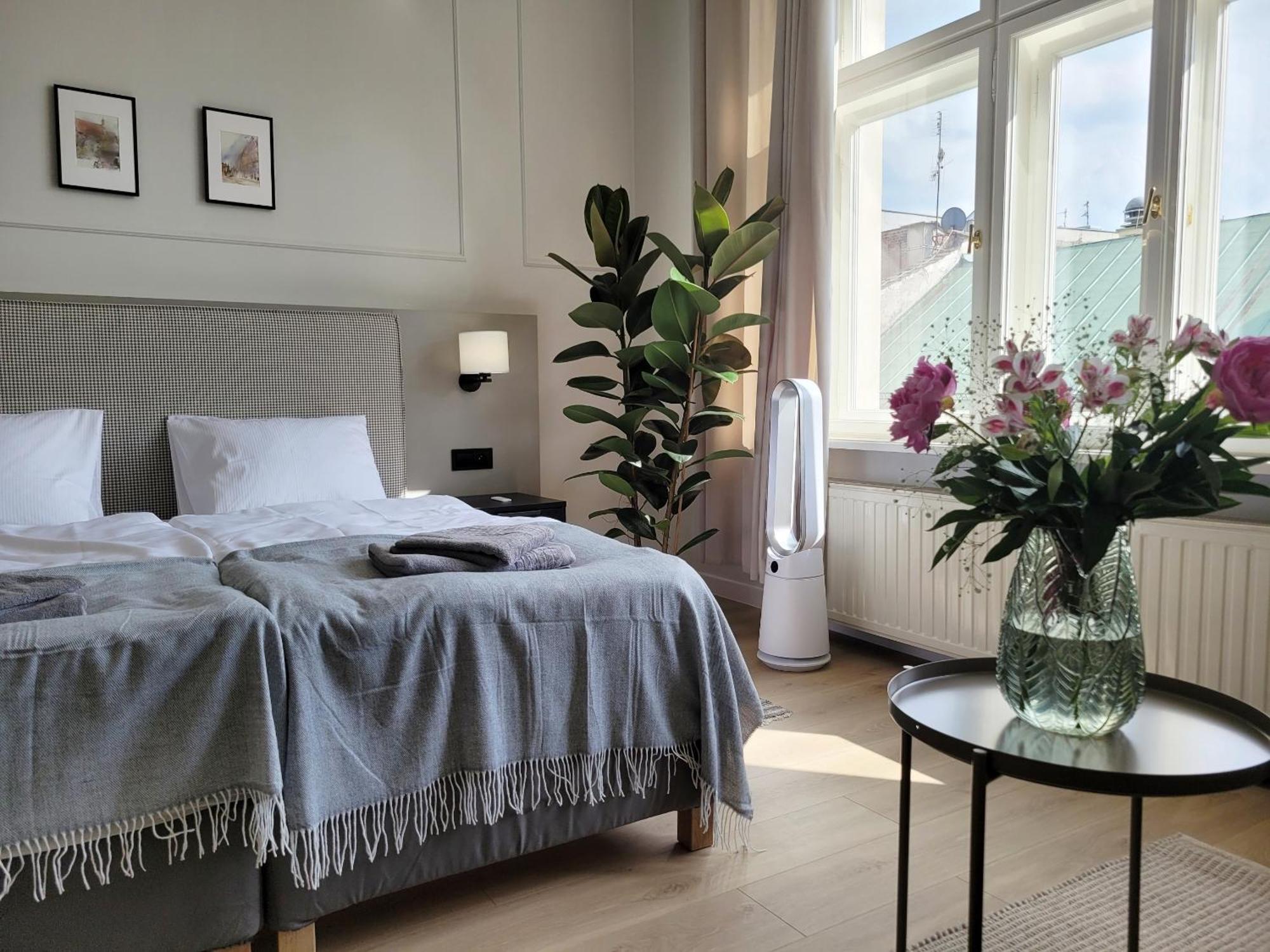Anny 5 Aparthotel