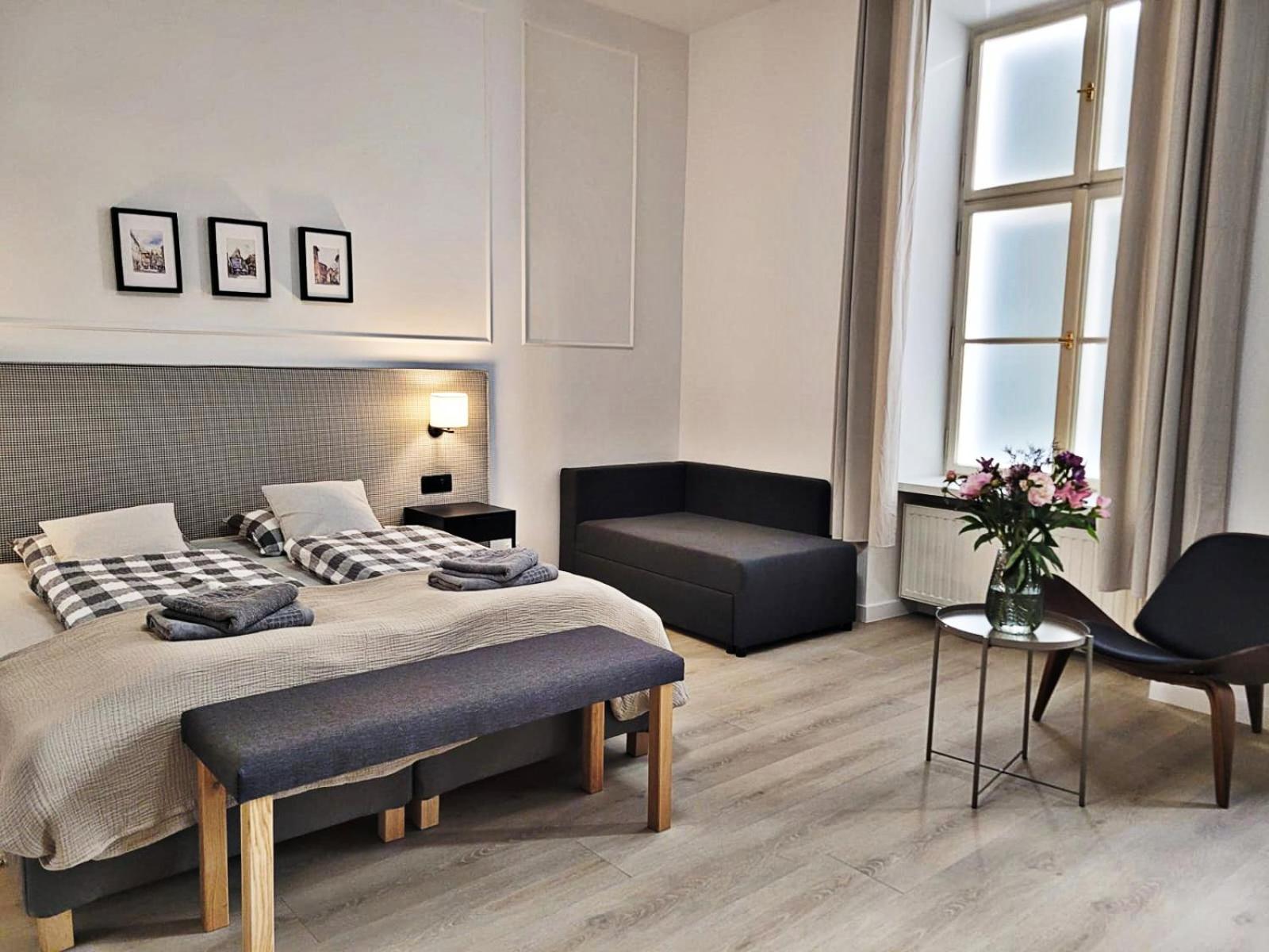 Aparthotel Anny 5 *