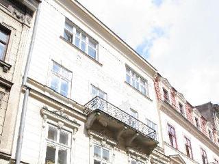 Anny 5 Aparthotel
